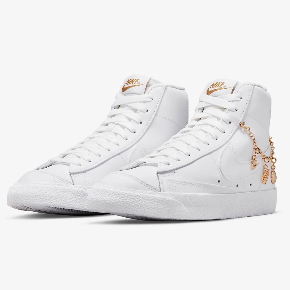 NEW IN BOX Nike Blazer Mid '77 LX, Size 7.5